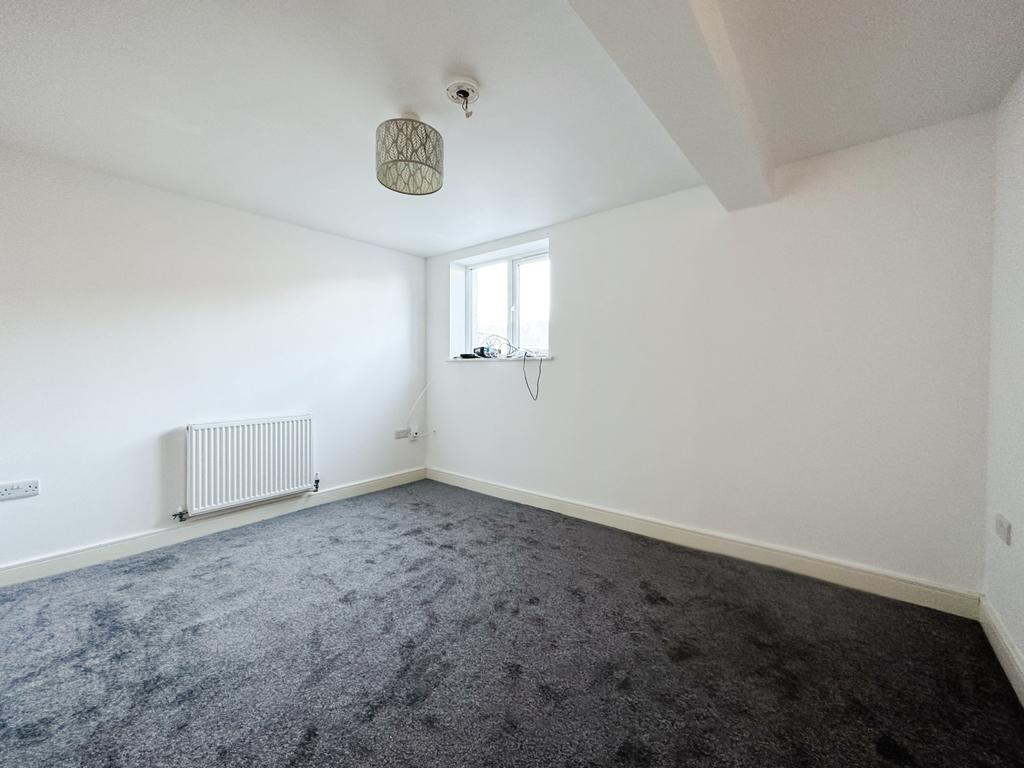 Miller Mews, 51 Basford Road, Nottingham, Nottinghamshire, NG6 3 bed