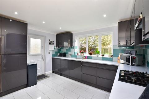 12 Brook Lane, Tonbridge, TN9 1PU