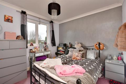 12 Brook Lane, Tonbridge, TN9 1PU