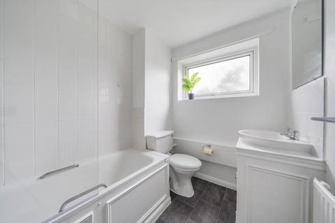 3, Parkhill Court Crescent Road, Kingston Upon Thames, KT2 7QS