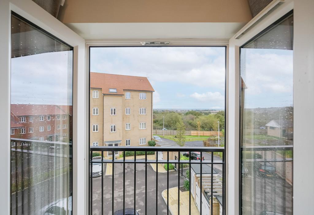 Blackthorn House, Oaklands Hamlet... 2 bed apartment £325,000