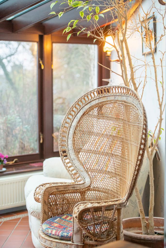 A page   110123 Ash Tree Cottage Penmaen 27.jpg