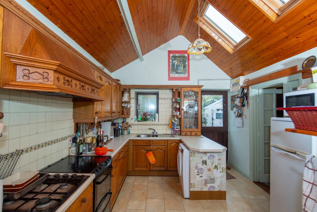 A page   110123 Ash Tree Cottage Penmaen 13.jpg
