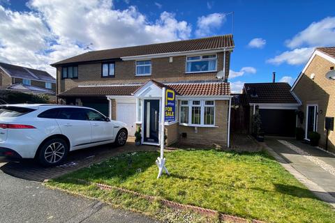 44 Hazelmere Crescent, Cramlington, NE23 2FJ
