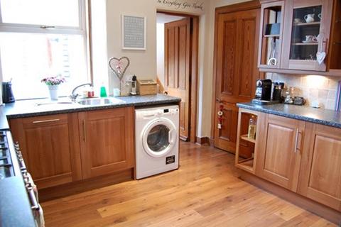 3 bedroom flat to rent - Irvine Place, Aberdeen, AB10