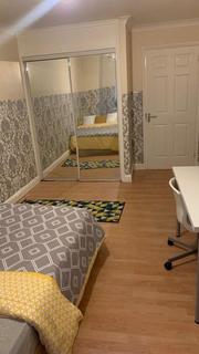 1 bedroom in a house share to rent - Berthon Street, Deptford, SE8