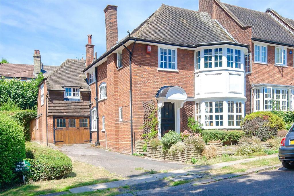 Cascade Avenue, London, N10 5 bed semi-detached house - £1,850,000