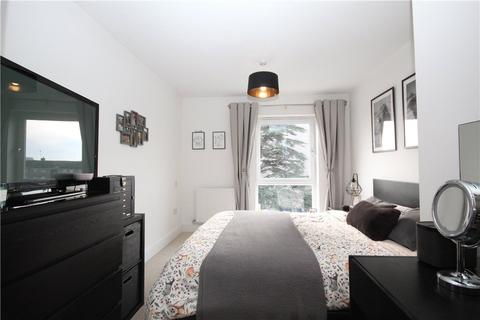 1 bedroom apartment for sale - Spelthorne Grove, Sunbury-on-Thames, Surrey, TW16