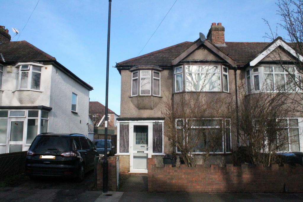 Three Bedroom End Of  Terraced House