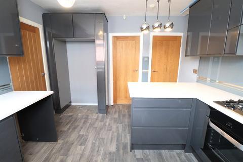 3 Congress Mount, Leeds, LS12 3DU