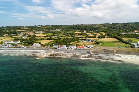 2 bedroom detached house for sale, Route Du Grand Port, St. Pierre Du Bois, Guernsey