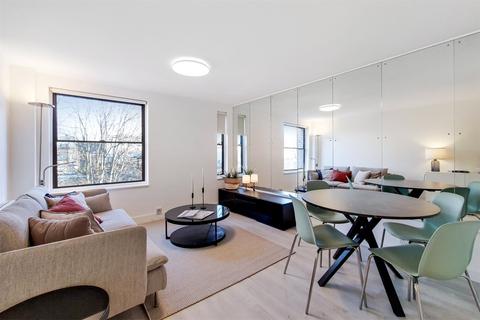1 bedroom flat to rent, Queensborough Terrace, Queensway, London, W2