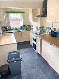 3 bedroom terraced house to rent, Denbigh Street, Chester, CH1