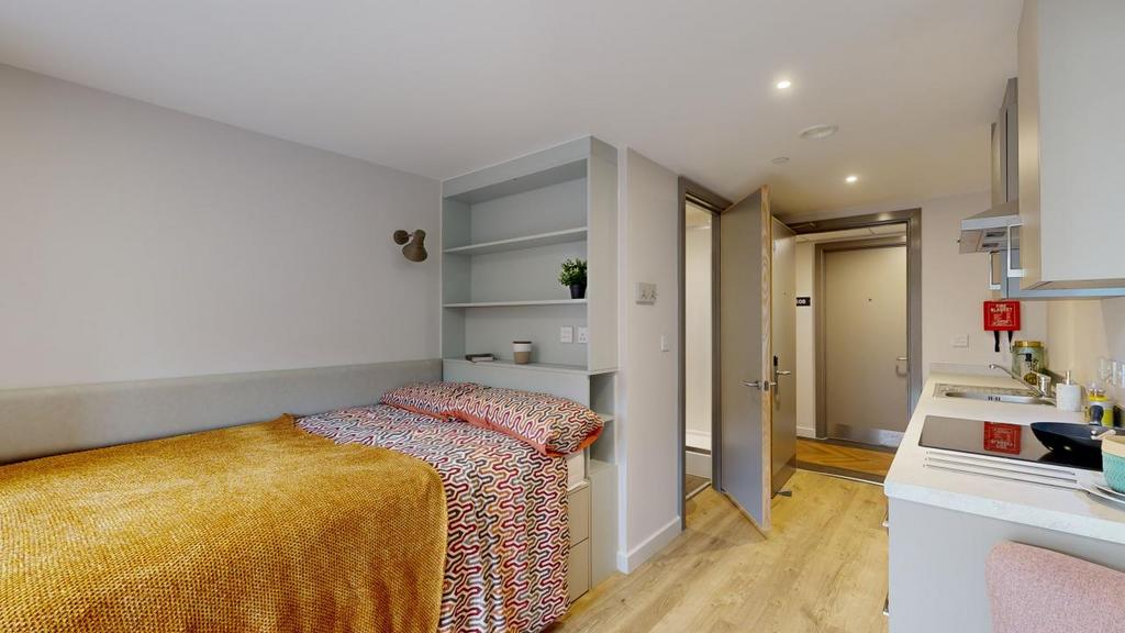 CRM-Cosmos-Sheffield-Bedrooms-03282024 120822.jpg