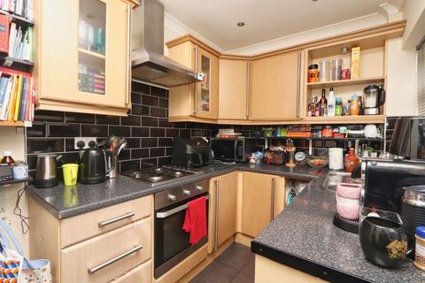 3 bedroom semi-detached house for sale - Fitzwalter Road, Woolston