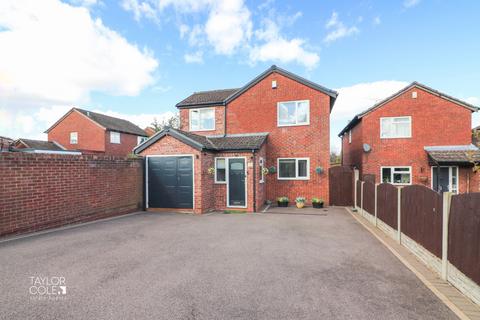 4 bedroom detached house for sale, Rosebery Road, Dosthill