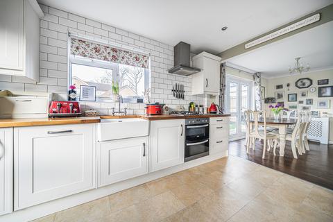 3 bedroom detached house for sale - Skintle Green, Colden Common, Winchester
