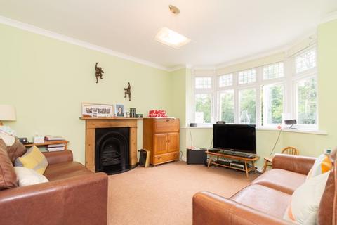 3 bedroom semi-detached house for sale - Stafford Road, Caterham