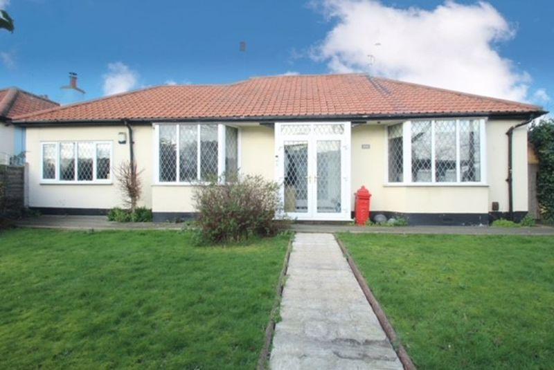 Prittlewell Chase, WestcliffOnSea 2 bed detached bungalow for sale £370,000