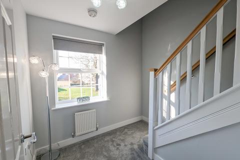26 Hereward Way, Nuneaton, CV10 0FA
