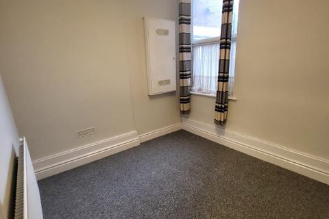1 bedroom flat to rent, Flat 1, 238 Balby Road, Balby, Doncaster