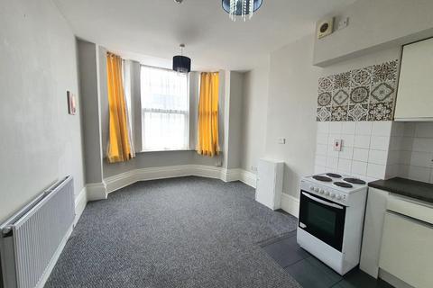 1 bedroom flat to rent, Flat 1, 238 Balby Road, Balby, Doncaster