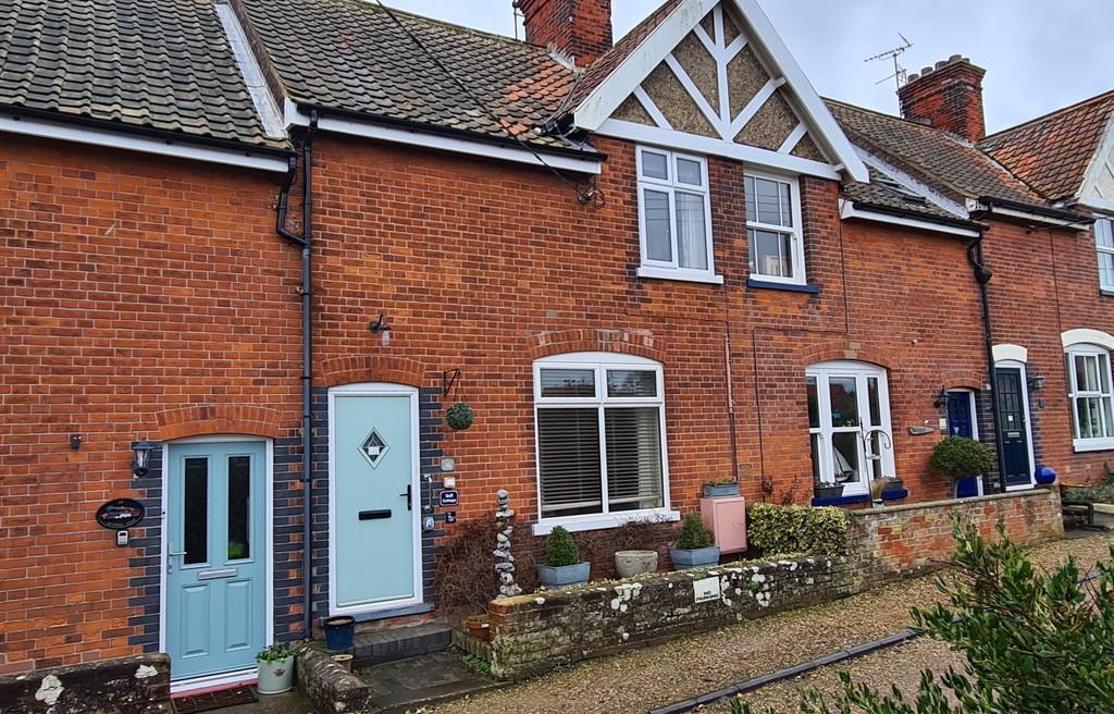 Church Lane, Mundesley 2 bed terraced house - £240,000