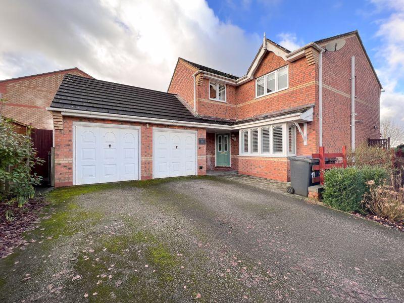 Mossfield Drive, Biddulph, ST8 6UL 4 bed detached house for sale £385,000