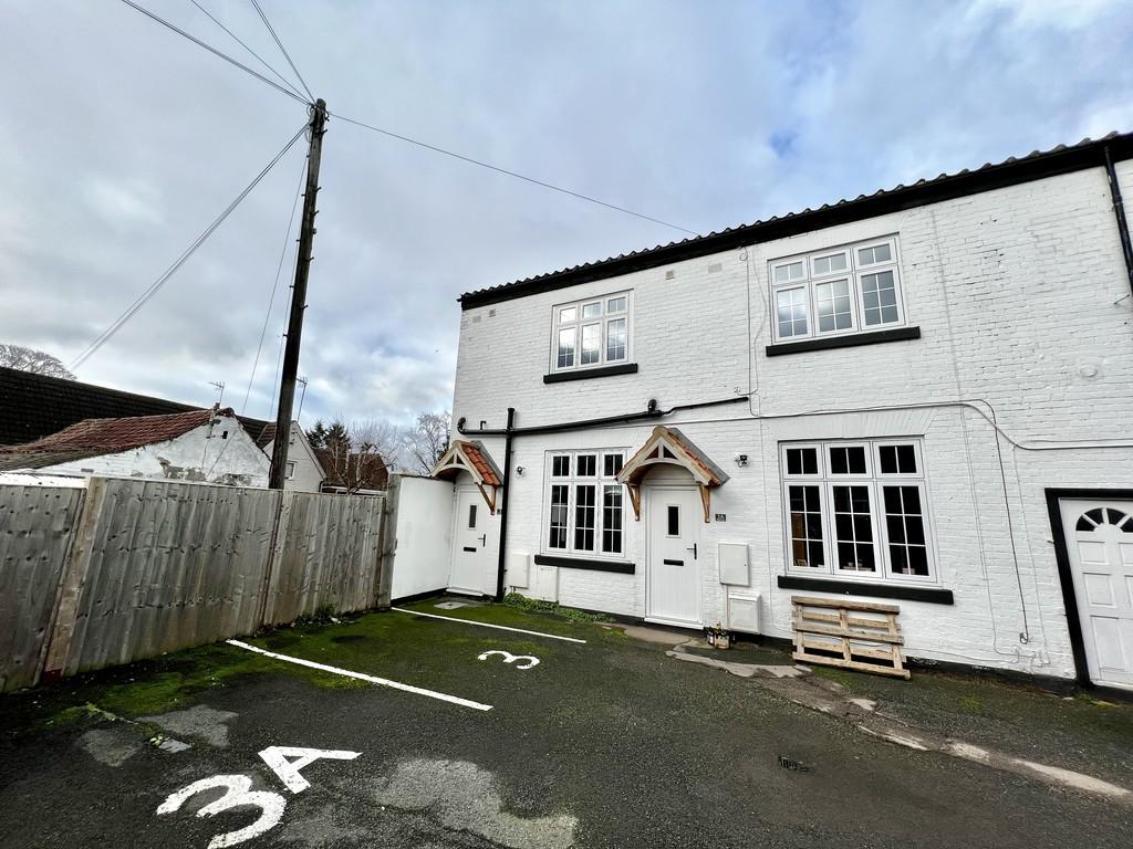 Walnut Court, Radcliffeontrent 2 bed cottage to rent £850 pcm (£196 pw)