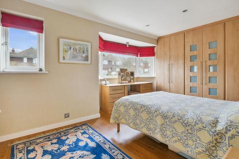 11 Morley Road, South Croydon, CR2 0EN