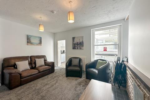 undefined, Caellepa, Bangor, Gwynedd, LL57