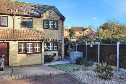 8 Barn Close, Abbeydale, Gloucester, GL4 5JT