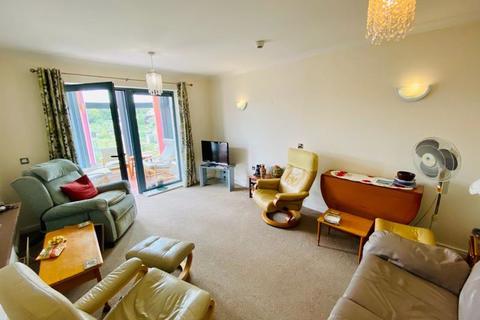 2 bedroom apartment for sale - THE ROSE GARDENS
