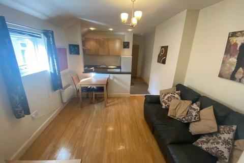 1 bedroom flat to rent, Claude Road, ,