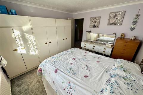 4 Juniper Close, Worthing, BN13 3PR