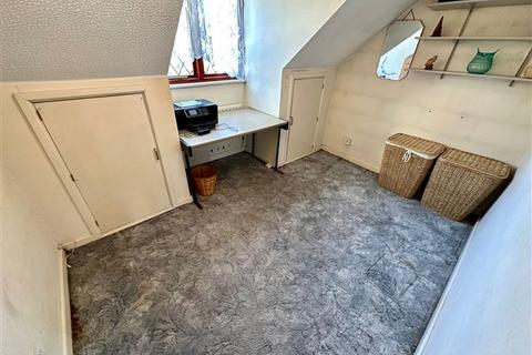 4 Juniper Close, Worthing, BN13 3PR