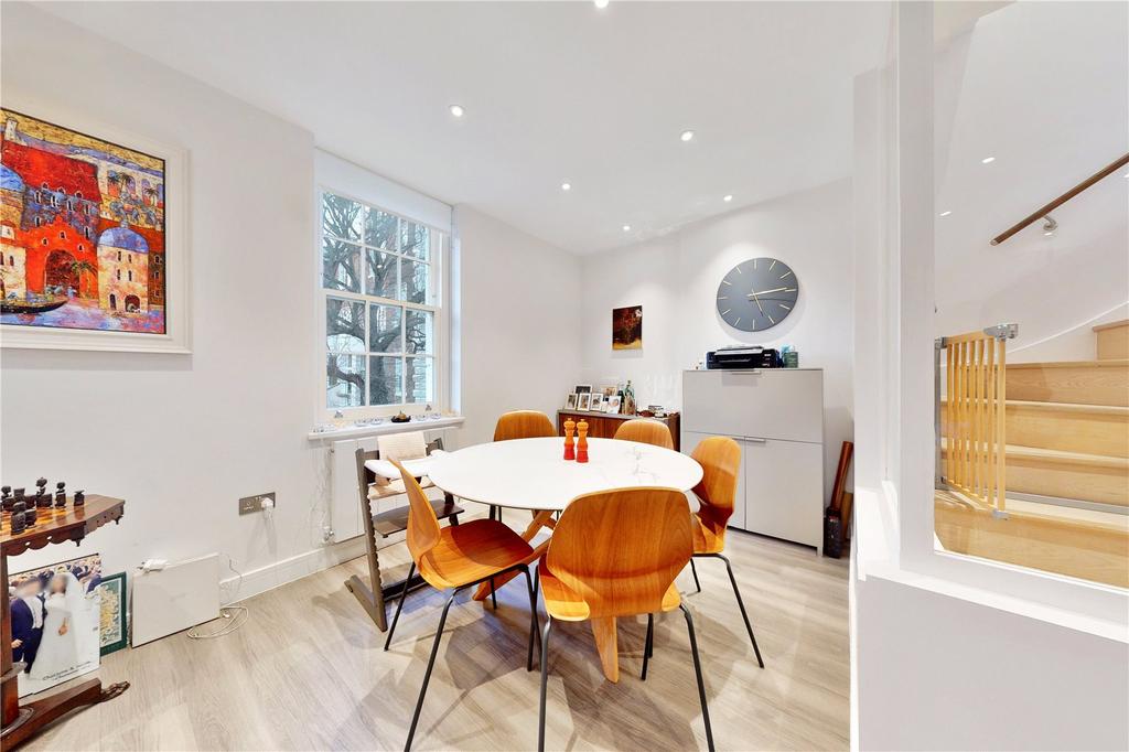 Kitchen/Reception