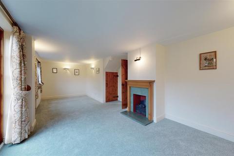 4 bedroom detached house for sale - South Green, Kirtlington, Kidlington