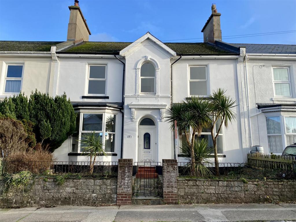 Chatsworth Road, Torquay 5 bed terraced house £350,000