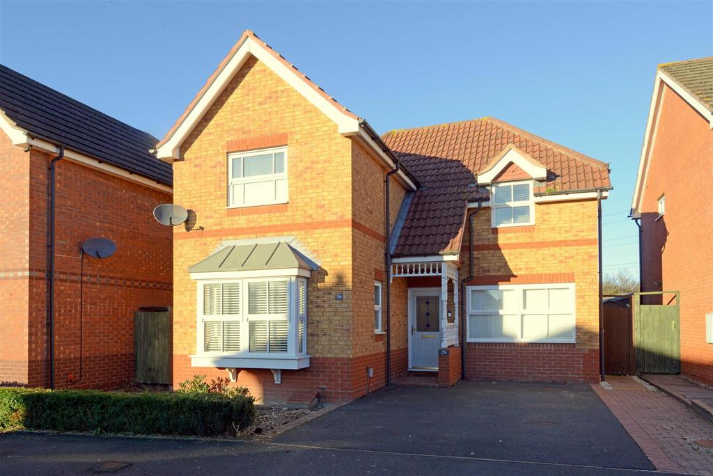 Hallam Drive, Berwick Grange, Shrewsbury 4 bed detached house £299,500