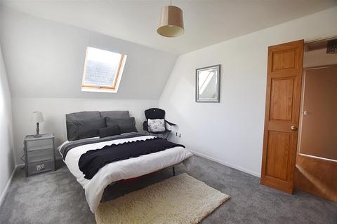 3 bedroom detached bungalow for sale - Holyland Drive, Pembroke