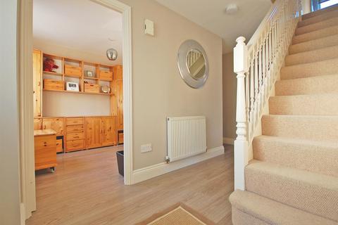 2 Jay Close, Braintree, CM77 7GJ