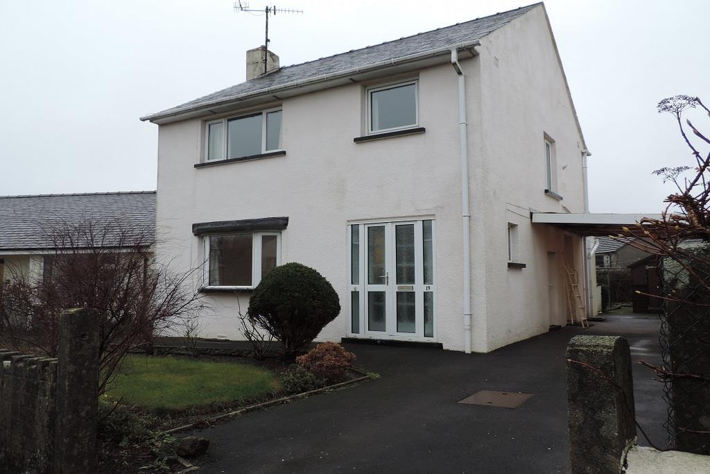 Heron Hill, Kendal 3 bed detached house £1,100 pcm (£254 pw)