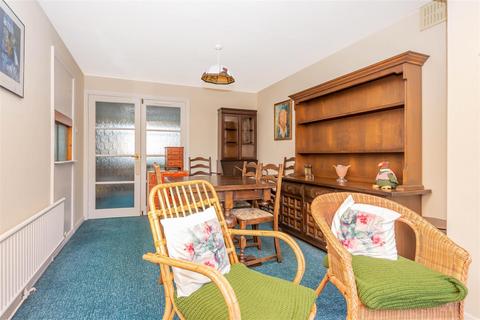 7 Balcomie Road, Kirkcaldy, KY2 6JB