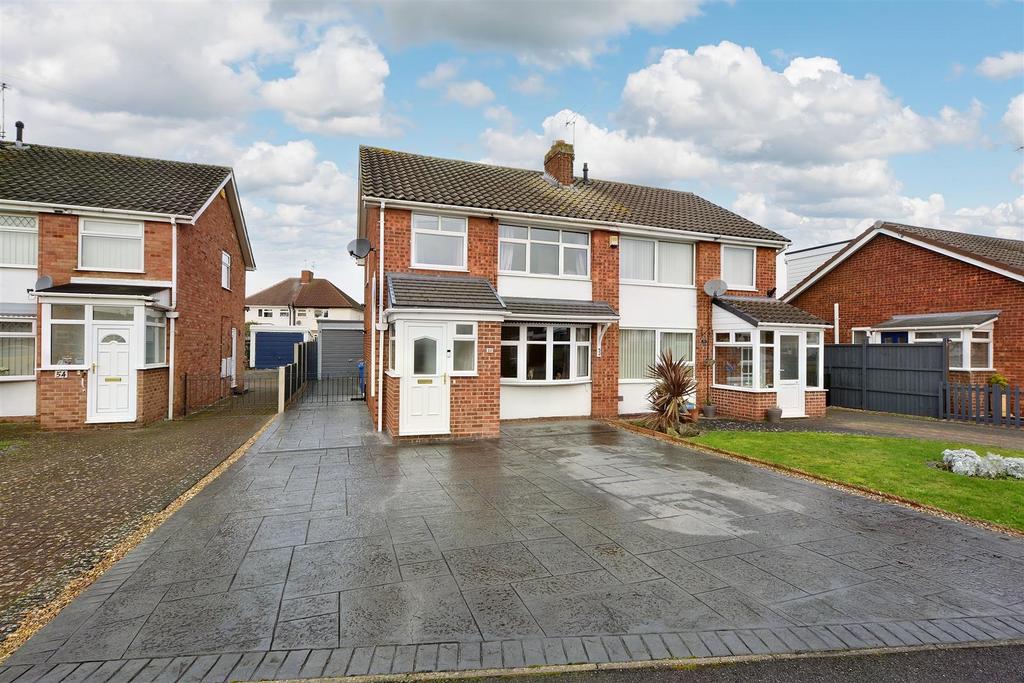 Thoresby Crescent, Draycott 3 bed semidetached house for sale £270,000