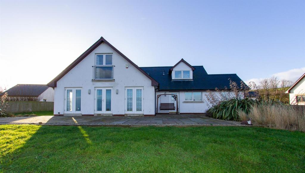 Lamberton Holdings, BerwickUponTweed 5 bed house £499,000
