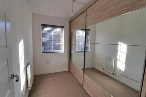 35 Petfield Drive, Anlaby, Hull, HU10 7ES