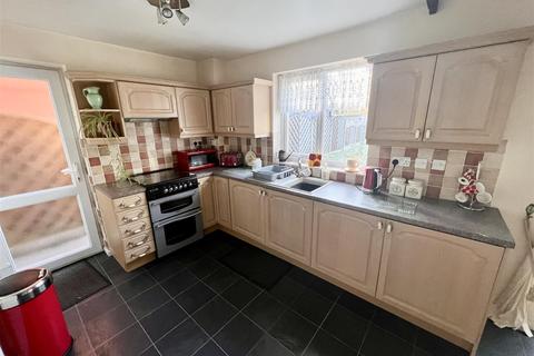 3 bedroom semi-detached house for sale - Langcomb Road, Shirley, Solihull