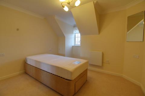 2 bedroom retirement property for sale, Daffodil Court, Newent