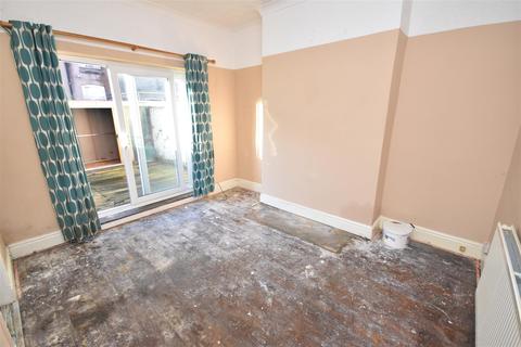 3 bedroom terraced house for sale - Karslake Road, Wallasey